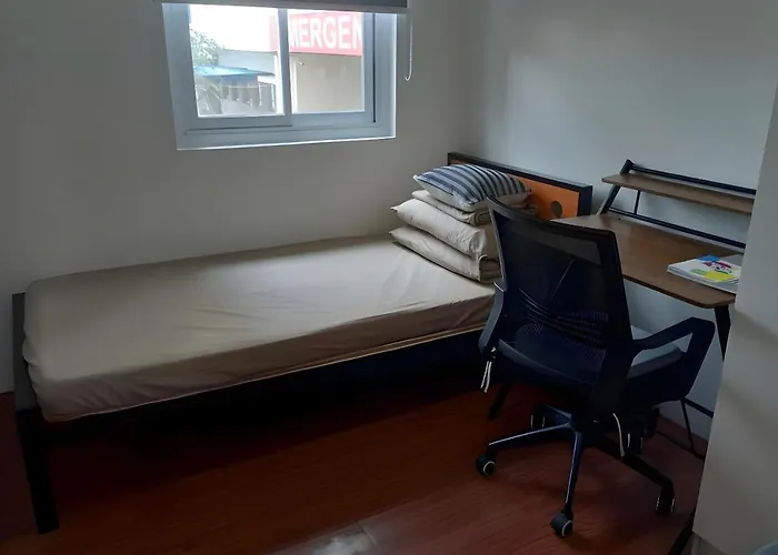Cb 2br Unit Taguig Self-check-in & Wi-fi Apartment
